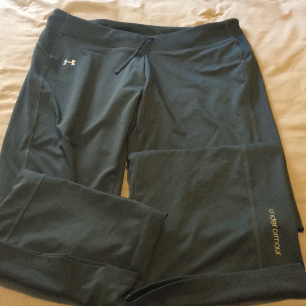 Under Armour semi fitted pants